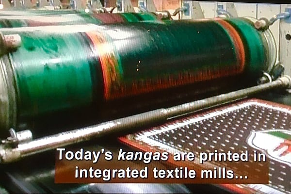 Rotary screen printer producing kangas in bulk